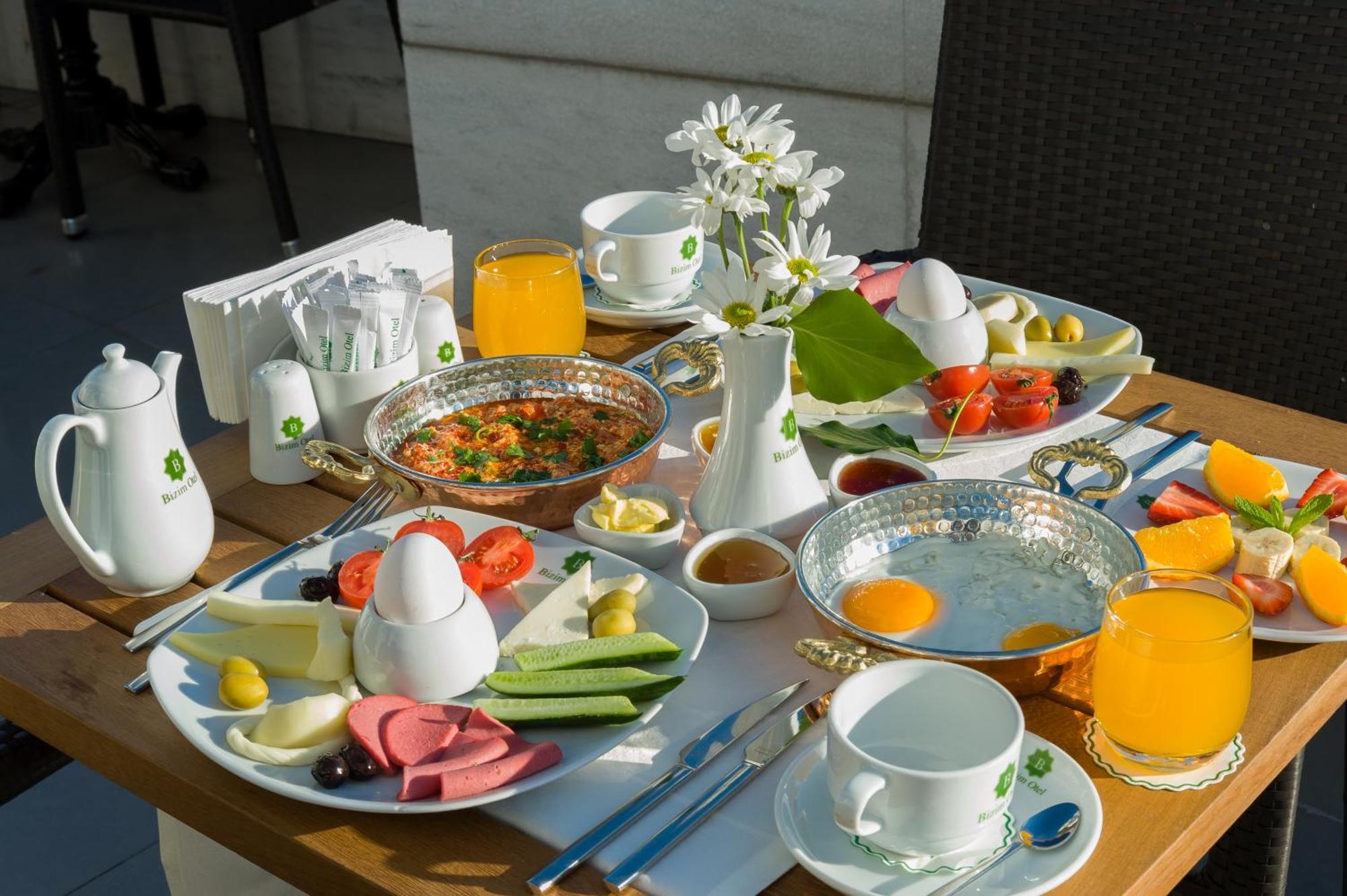 איסטמבול Bizim Hotel מראה חיצוני תמונה